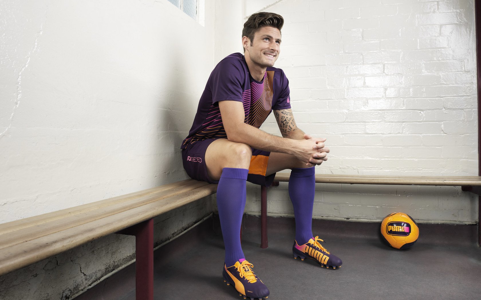 开云·体育官网APP下载-“绿色低碳”足球场馆在全国推动，行业绿色转型展现新气象，绿色足球俱乐部